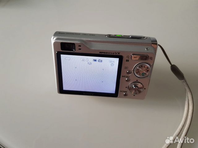 Цифровой фотоаппарат Sony Cyber-Shot DSC-W80