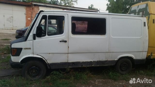 Мерседес T1 208D в разбор Мерседес T1 208D в разбор