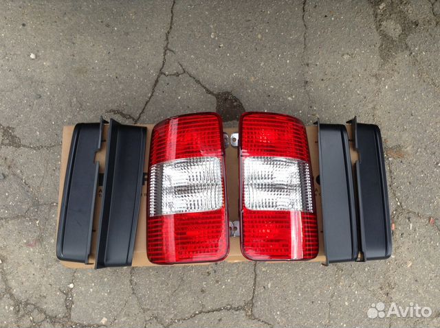 Задний фонарь Фольксваген Кадди с 2004-2010 год Задний фонарь Фольксваген Кадди с 2004-2010 год