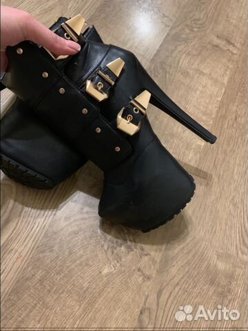 Продам сапожки,каблук 16 см,без меха