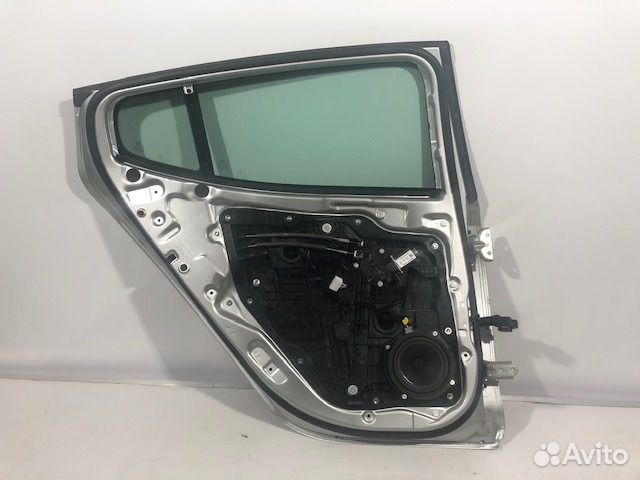 Дверь задняя левая Kia Stinger / Кия Стингер 2018