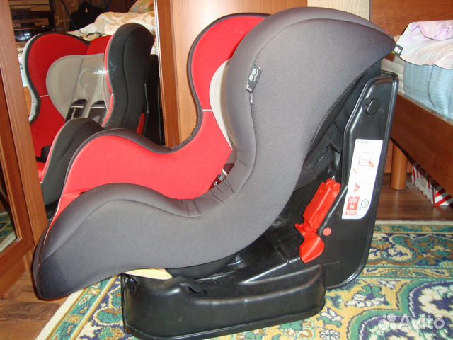 Детское авто кресло Mothercare sport 9-18кг Детское авто кресло Mothercare sport 9-18кг