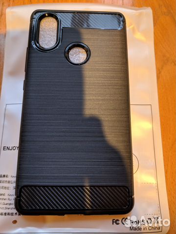 Чехол бампер для Xiaomi MI 8 SE Чехол бампер для Xiaomi MI 8 SE