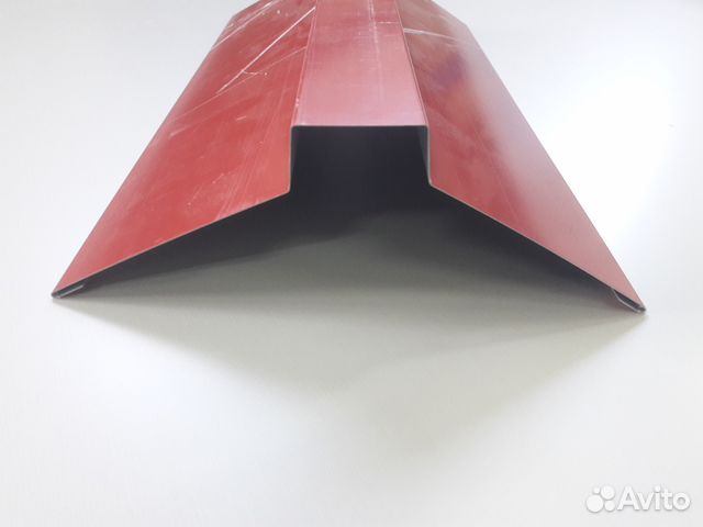 Конек кровельный (фигурный) 100*100 RAL 3011 Конек кровельный (фигурный) 100*100 RAL 3011