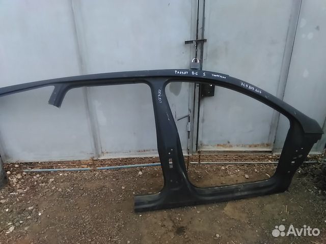 Накладка правой части кузова Фольксваген Пассат Б6 Накладка правой части кузова Фольксваген Пассат Б6