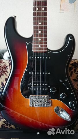 Fender American Special Stratocaster HSS Sunburst