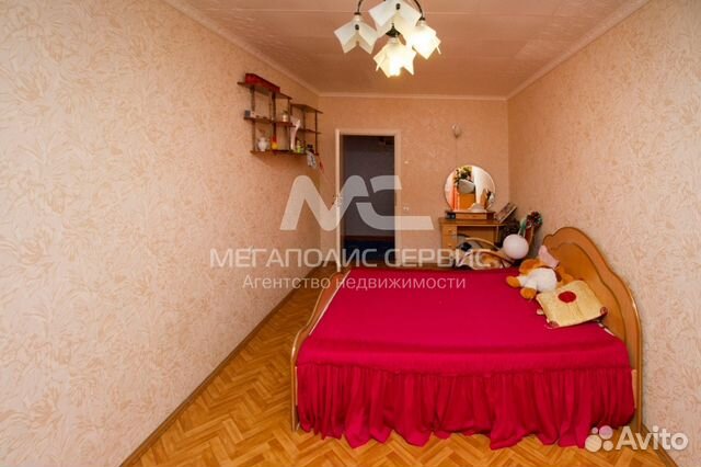 4-к квартира, 97 м², 1/5 эт.