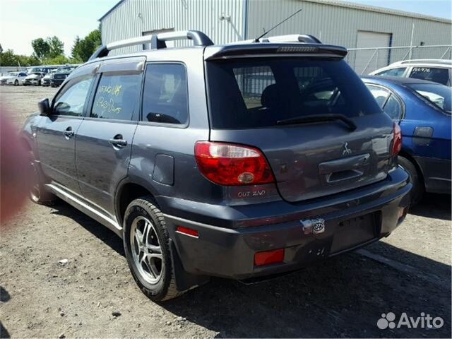 Дверь капот фара бампер Mitsubishi Outlander 1