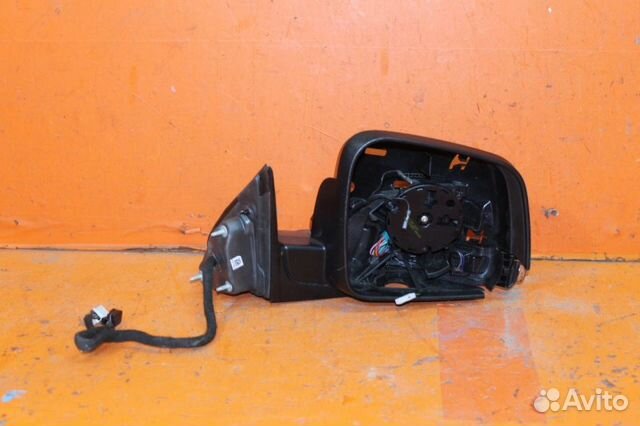 Зеркало правое Jeep Grand Cherokee 4 WK2 2013-2018 Зеркало правое Jeep Grand Cherokee 4 WK2 2013-2018