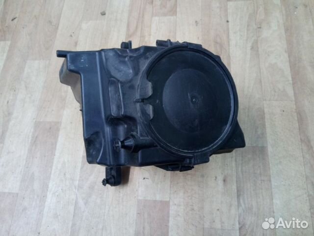 Корпус воздушного фильтра Ford Focus 2 хэтчбек 1