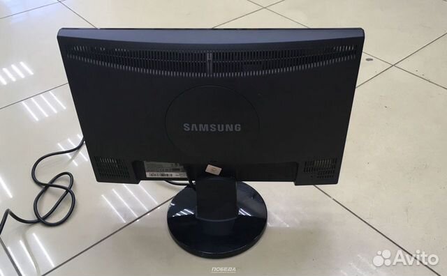 Монитор SAMSUNG SyncMaster 2243LNX