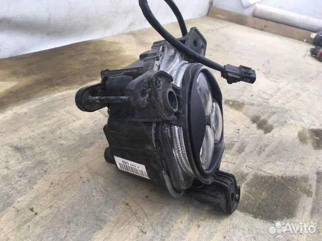 Фара противотуманная LED передняя правая Kia