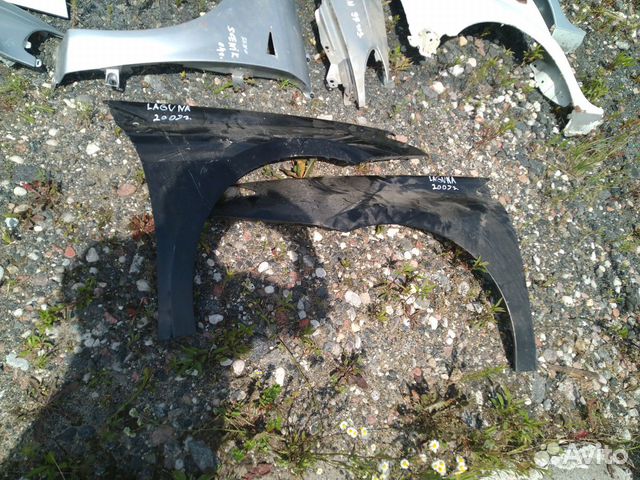 Крыло переднее левое Renault Laguna 3