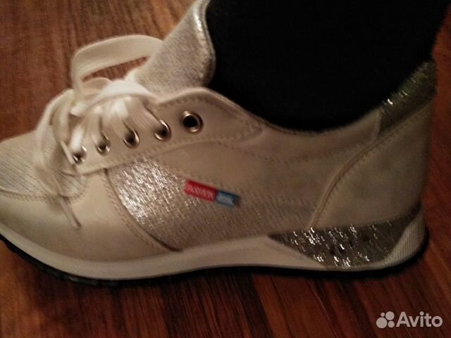 Женские кроссовки RC22 B1922-12 размер 38