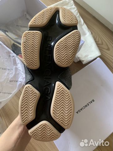 Кроссовки Balenciaga Triple S Кроссовки Balenciaga Triple S