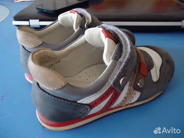 Кожаные кроссовки р.26 Кожаные кроссовки р.26