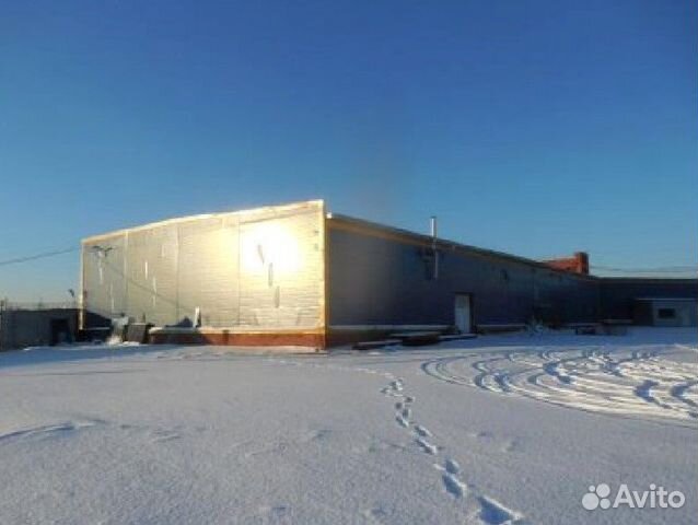 Торговый комплекс, 3 438,1 м² + зу, 5 166,0 м² Торговый комплекс, 3 438,1 м² + зу, 5 166,0 м²