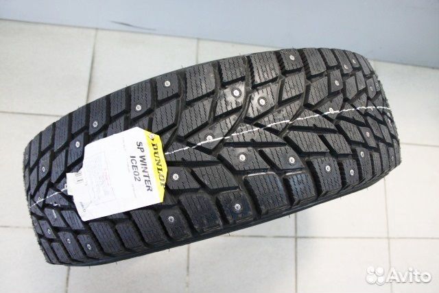 Новые Dunlop ice 02 205 50 17 R17 94S шипованные Новые Dunlop ice 02 205 50 17 R17 94S шипованные