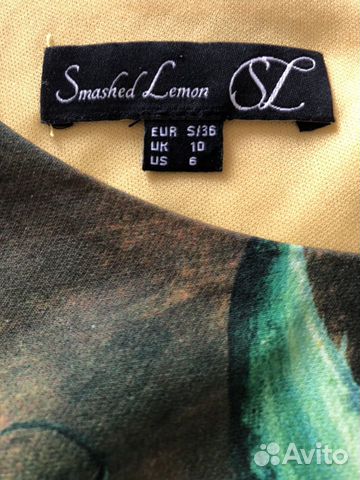 Платье трикотажное с фруктовым принтом Платье трикотажное с фруктовым принтом