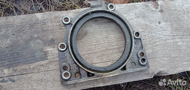 Задняя крышка коленвала Ауди а4 B5