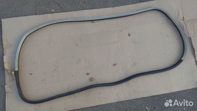 Уплотнитель двери передней Ситроен С4 Пикассо Уплотнитель двери передней Ситроен С4 Пикассо