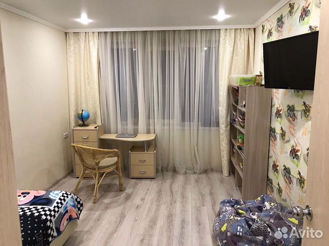 4-к квартира, 80 м², 5/10 эт.