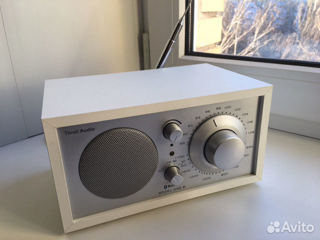 tivoli model one radio