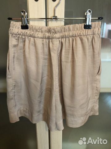 Бежевые шорты H&M Бежевые шорты H&M