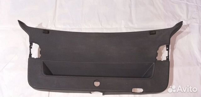 Обшивка крышки багажника VW Golf 5+ Обшивка крышки багажника VW Golf 5+