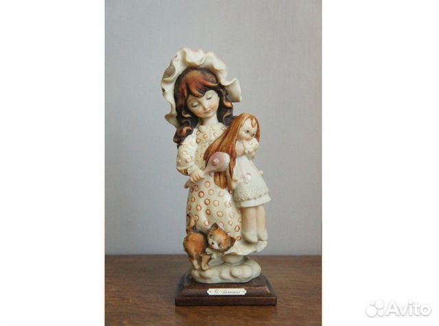 Девочка с куклой Италия Giuseppe Armani Florence