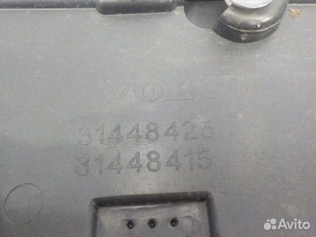 Накладка двери передней левой Volvo XC90