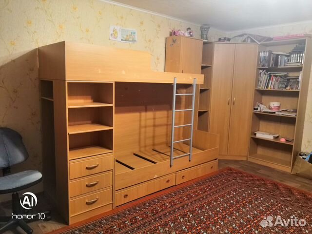 Кровать двухьярусная, мебель полностью на детскую Кровать двухьярусная, мебель полностью на детскую