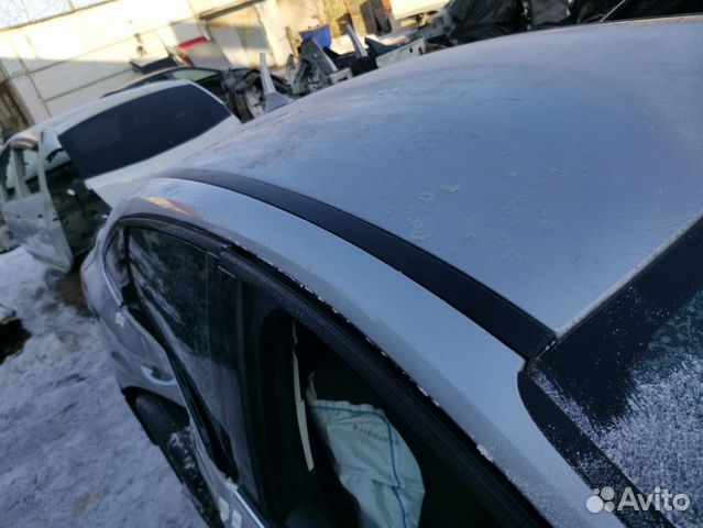 Молдинг крыши правый Ford Focus 3 CB8 2011 Молдинг крыши правый Ford Focus 3 CB8 2011