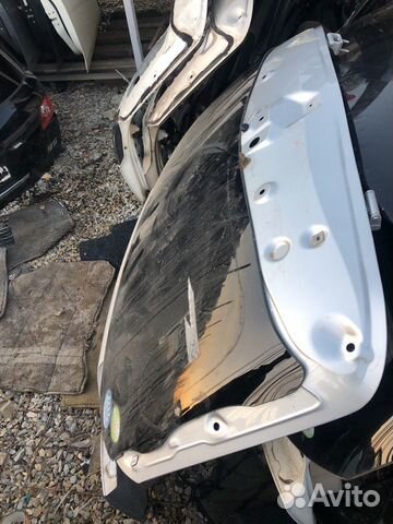 Заднее стекло в крышку багажника на Lexus RX 2 пок Заднее стекло в крышку багажника на Lexus RX 2 пок