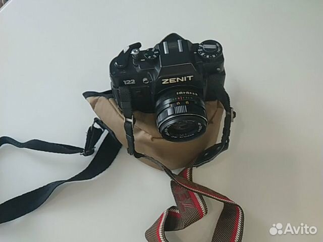 Антикварный фотоаппарат Zenit 122 Антикварный фотоаппарат Zenit 122