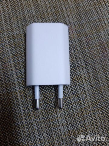 Зарядное устройство для iPhone, наушники