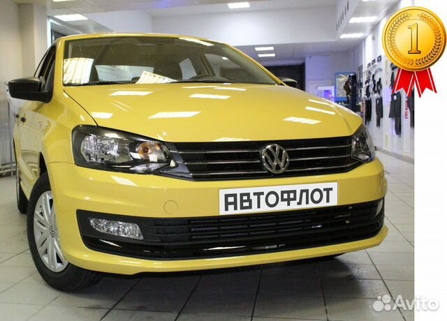 Водитель такси на автомобиль компании Водитель такси на автомобиль компании