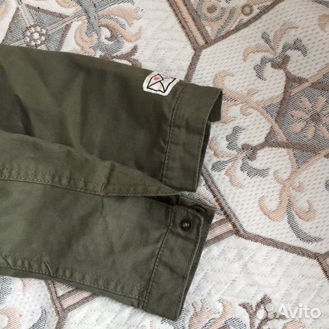 Куртка H&M для девочек 110 размер Куртка H&M для девочек 110 размер