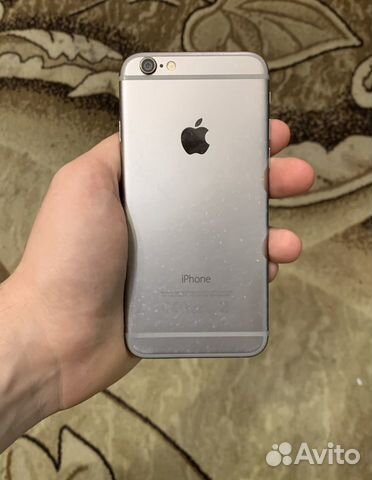Телефон iPhone 6