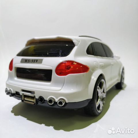 Музыкальный центр в виде автомобиля Porsche