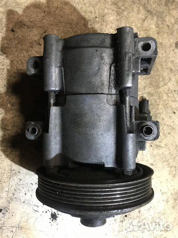 Компрессор кондиционера Ford Focus I 98-04 Компрессор кондиционера Ford Focus I 98-04