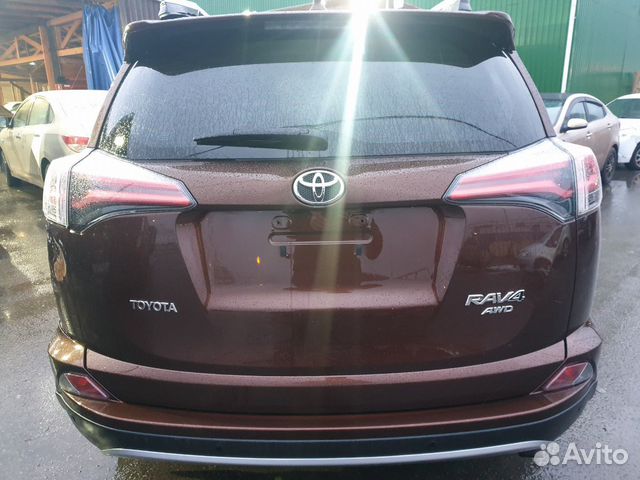 Toyota RAV4 2.5 AT, 2016, битый, 60 000 км Toyota RAV4 2.5 AT, 2016, битый, 60 000 км