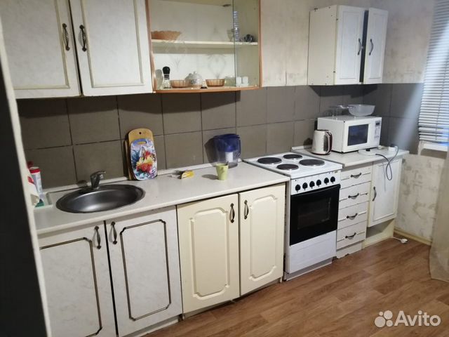 2-к квартира, 65 м², 1/15 эт.