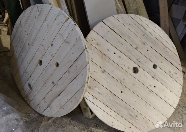 Столешницы от кабельных катушек Столешницы от кабельных катушек