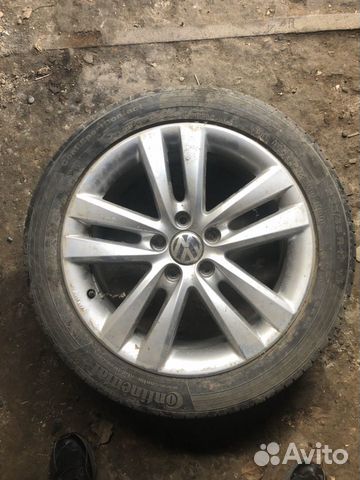 Продам три диска с резиной R17 на WV