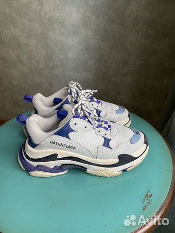 Кроссовки Balenciaga Triple S Кроссовки Balenciaga Triple S