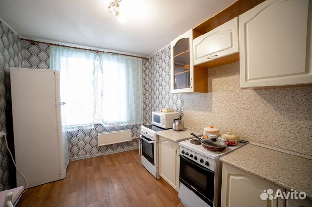 1-к квартира, 52 м², 1/10 эт.