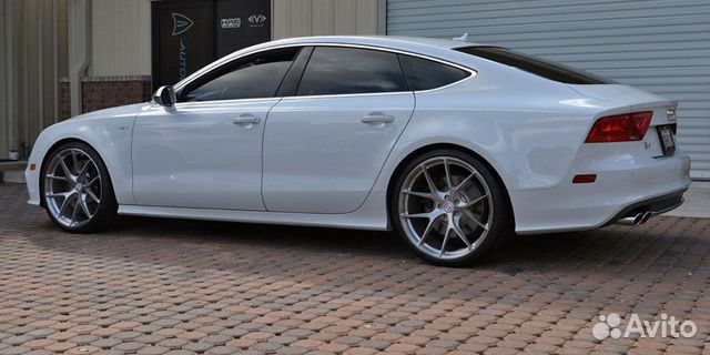 Комплект новых дисков R19 дизайн HRE P101 Silver Комплект новых дисков R19 дизайн HRE P101 Silver
