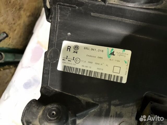 Фара правая Volkswagen polo sedan Фара правая Volkswagen polo sedan