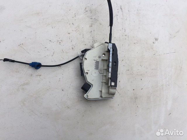 Замок двери задний правый Volkswagen Passat Cc 2.0 Замок двери задний правый Volkswagen Passat Cc 2.0